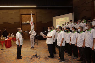 527608c68304f5bf13cd5a17cc7b9abe