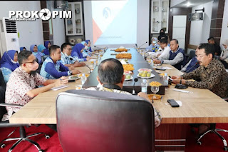 prokopimsetdainhil_p_CeQT5Gfp3Pt_2